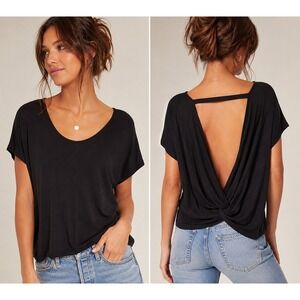 NWT Express One Eleven Womens Black Ribbed Twist Back Short Sleeve Top XS